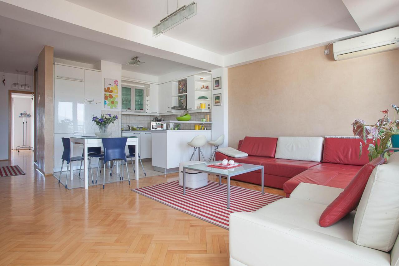 Red Apartment Skopje Luaran gambar
